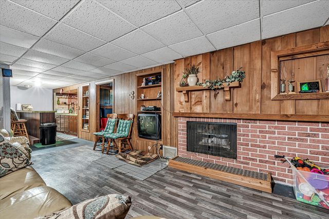 4550 Sheridan Street, Davenport, IA 52806
