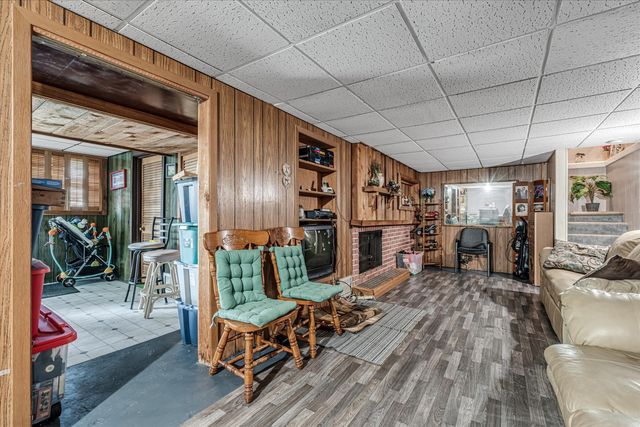 4550 Sheridan Street, Davenport, IA 52806
