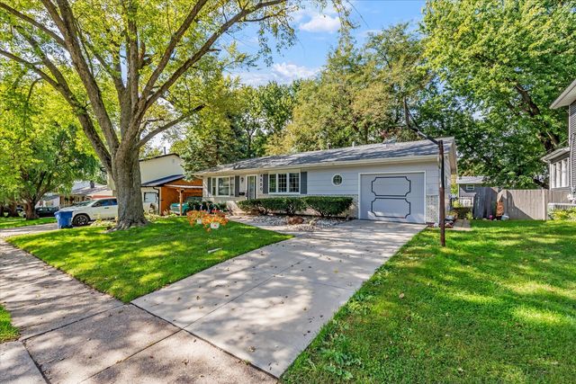 4550 Sheridan Street, Davenport, IA 52806