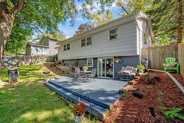 4550 Sheridan Street, Davenport, IA 52806