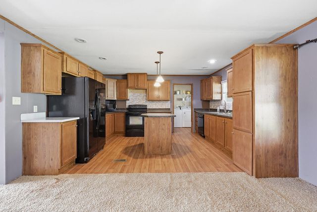 1303 Versailles Road, Lawrenceburg, KY 40342