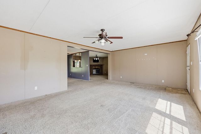1303 Versailles Road, Lawrenceburg, KY 40342