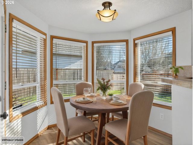 1686 Se 74TH Ave, Hillsboro, OR 97123