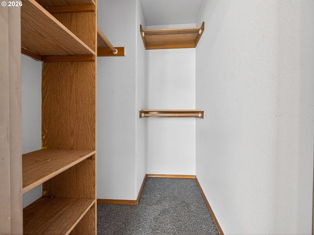 1686 Se 74TH Ave, Hillsboro, OR 97123