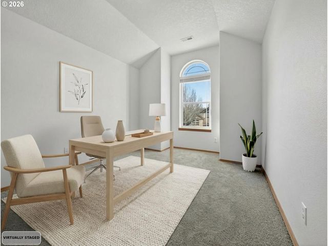 1686 Se 74TH Ave, Hillsboro, OR 97123