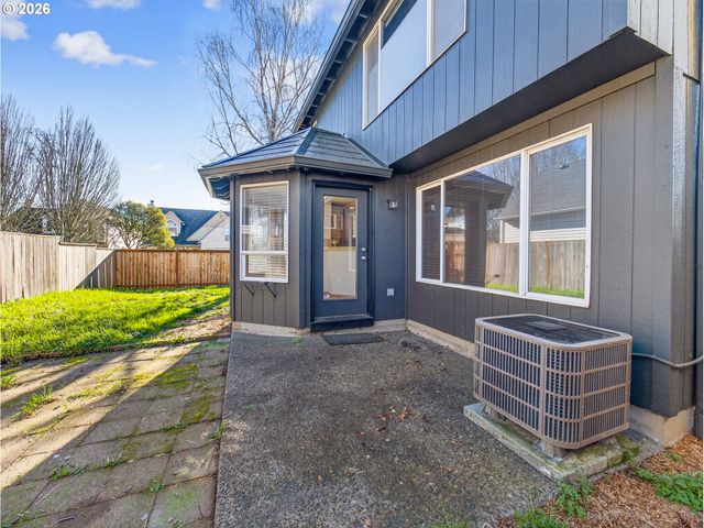 1686 Se 74TH Ave, Hillsboro, OR 97123