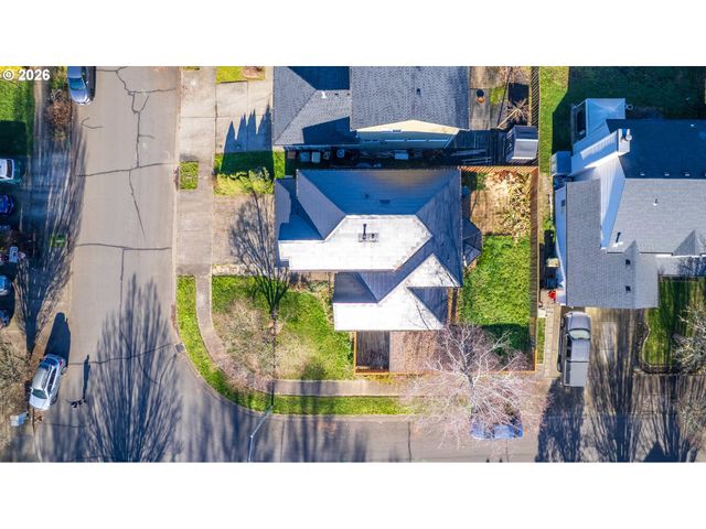 1686 Se 74TH Ave, Hillsboro, OR 97123