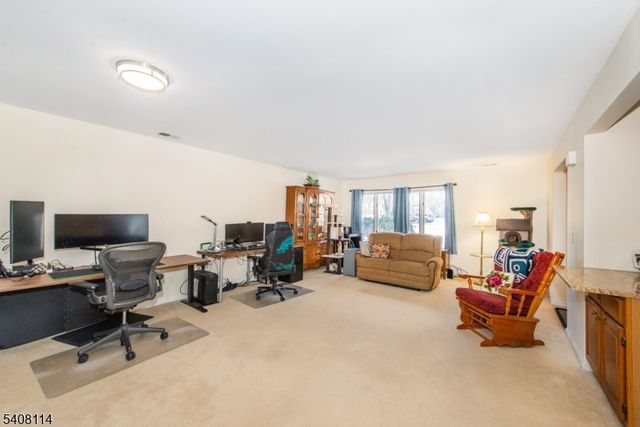 61 Westchester Ter, Clinton Twp., NJ 08801