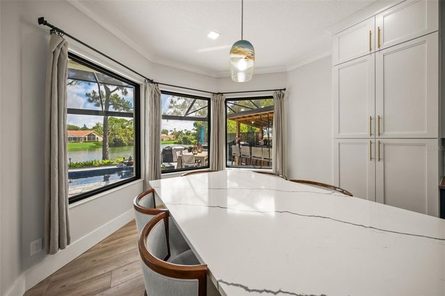 8331 MISTY LAKE CIRCLE, Sarasota, FL 34241