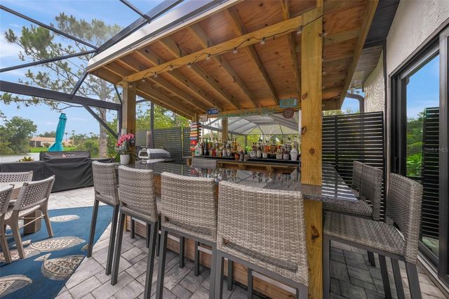 8331 MISTY LAKE CIRCLE, Sarasota, FL 34241