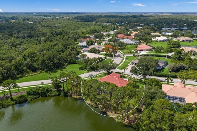 8331 MISTY LAKE CIRCLE, Sarasota, FL 34241