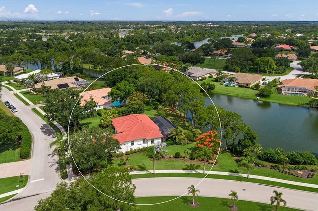 8331 MISTY LAKE CIRCLE, Sarasota, FL 34241