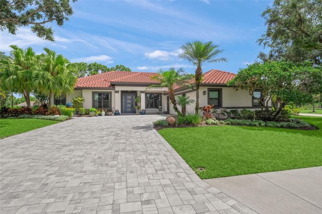 8331 MISTY LAKE CIRCLE, Sarasota, FL 34241