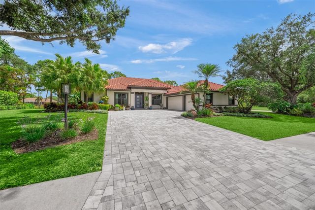 8331 MISTY LAKE CIRCLE, Sarasota, FL 34241