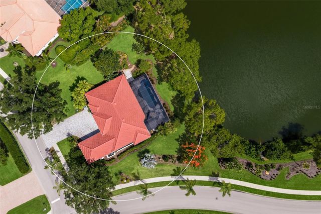 8331 MISTY LAKE CIRCLE, Sarasota, FL 34241