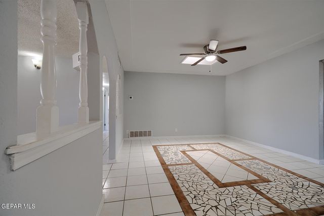 10368 Potencia Drive A, Socorro, TX 79927