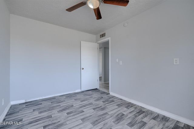 10368 Potencia Drive A, Socorro, TX 79927