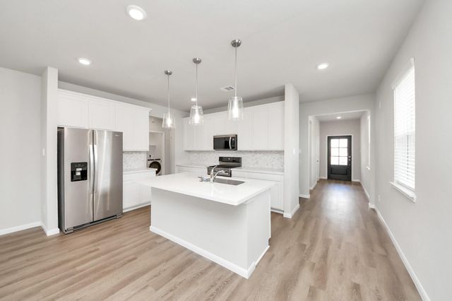 224 Orchard Laurel Drive, Alvin, TX 77511