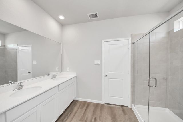 224 Orchard Laurel Drive, Alvin, TX 77511