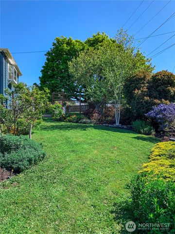 1011 Cass Street, Port Townsend, WA 98368