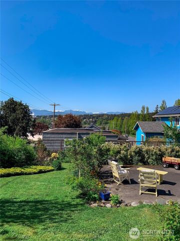 1011 Cass Street, Port Townsend, WA 98368