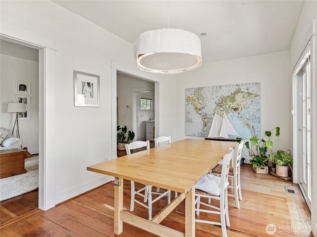 1011 Cass Street, Port Townsend, WA 98368