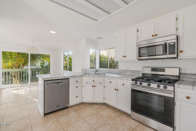 5124 Beachcomber Street, Oxnard, CA 93035