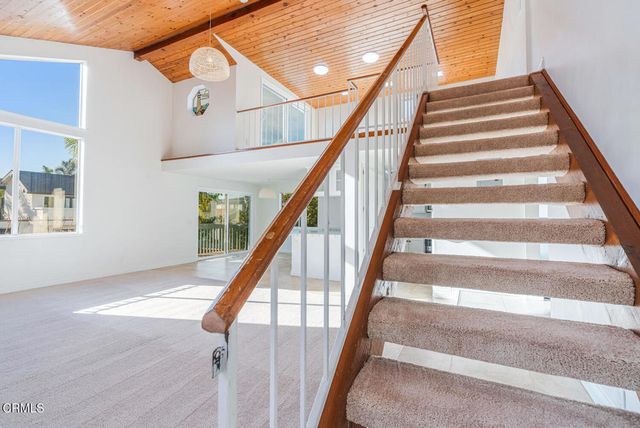 5124 Beachcomber Street, Oxnard, CA 93035