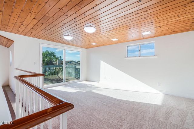 5124 Beachcomber Street, Oxnard, CA 93035