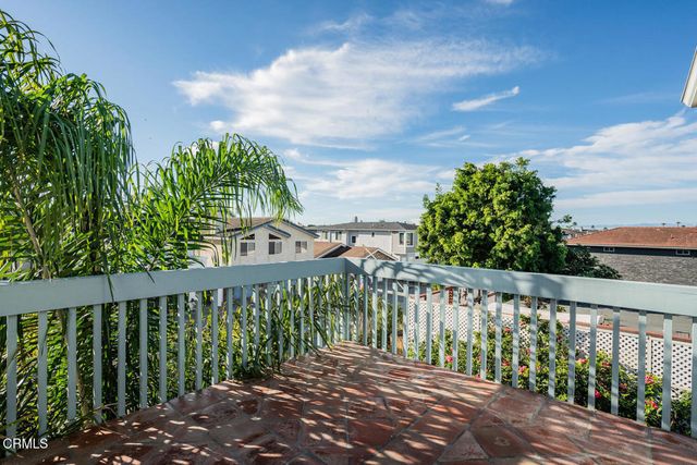 5124 Beachcomber Street, Oxnard, CA 93035