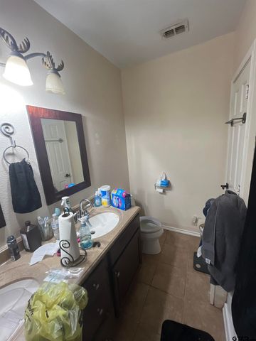 18119 County Road 2142, Troup, TX 75789