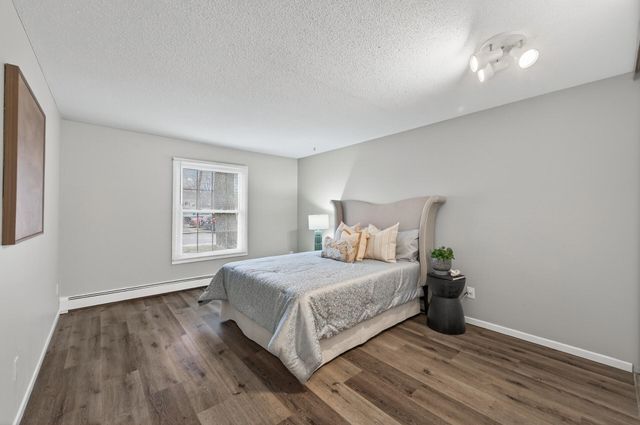 4612 Cedar Lake Road S 4, Saint Louis Park, MN 55416
