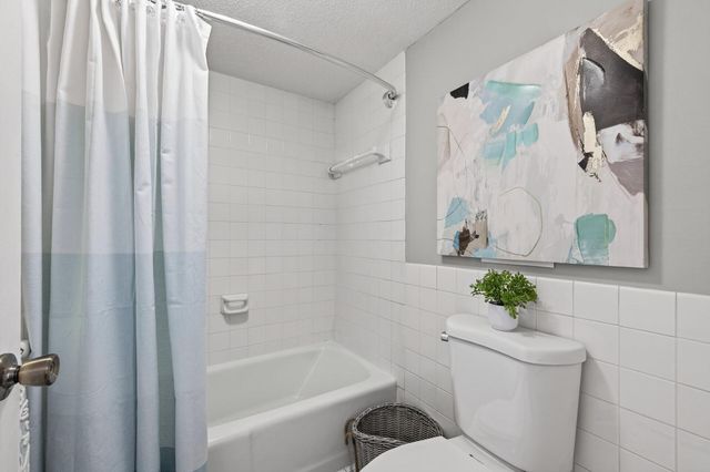 4612 Cedar Lake Road S 4, Saint Louis Park, MN 55416