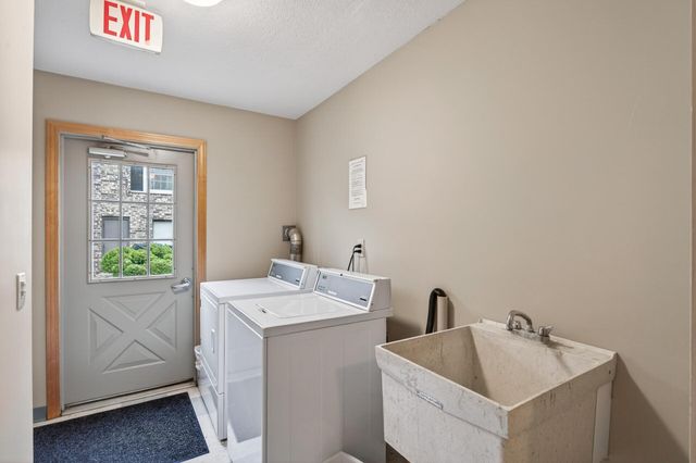 4612 Cedar Lake Road S 4, Saint Louis Park, MN 55416