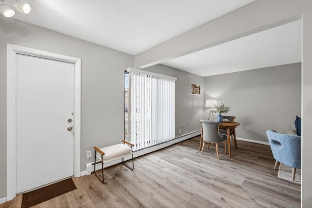 4612 Cedar Lake Road S 4, Saint Louis Park, MN 55416