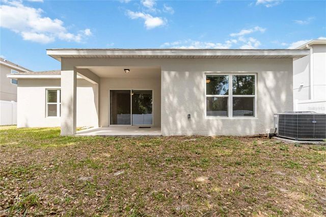 928 AVENAL LANE, Davenport, FL 33837