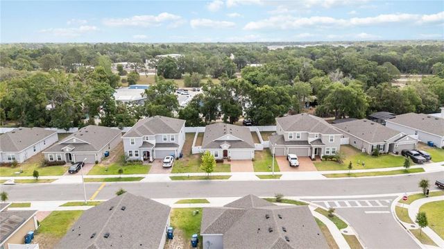 928 AVENAL LANE, Davenport, FL 33837