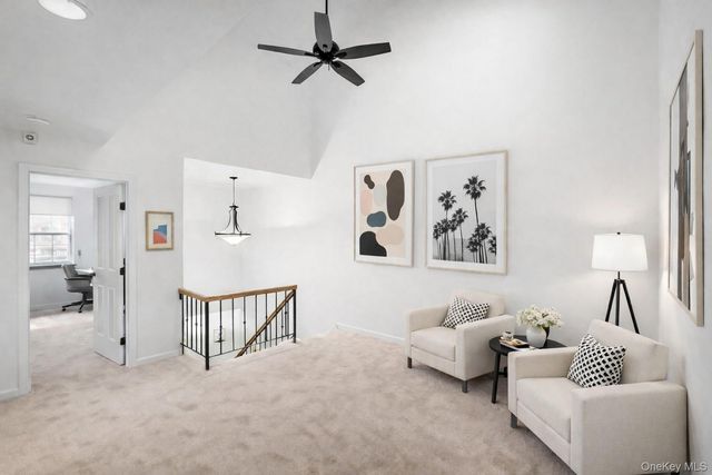 84 Aspen Drive W, Woodbury, NY 11797