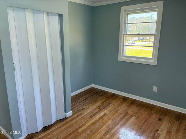 419 Clayton Road, Schenectady, NY 12304