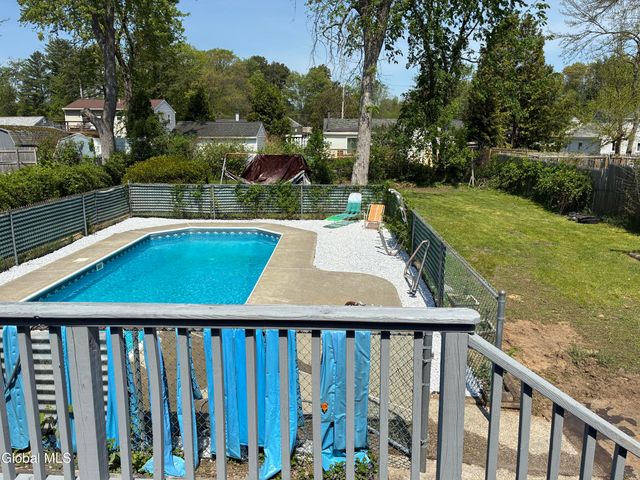 419 Clayton Road, Schenectady, NY 12304