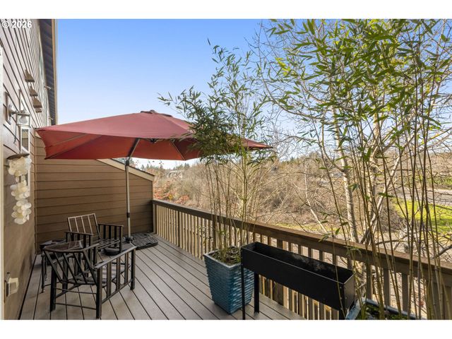 10999 Sw SAGE Ter, Portland, OR 97223