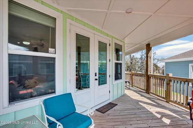 218 West Avenue, Long Beach, MS 39560