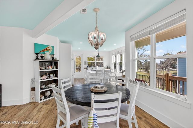 218 West Avenue, Long Beach, MS 39560