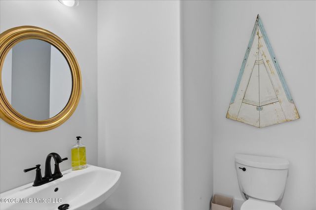 218 West Avenue, Long Beach, MS 39560