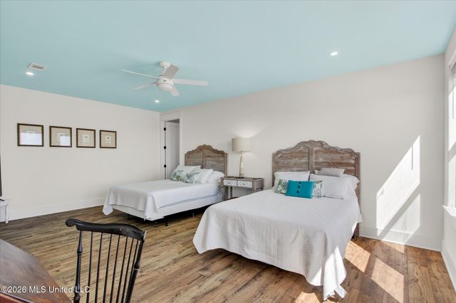 218 West Avenue, Long Beach, MS 39560