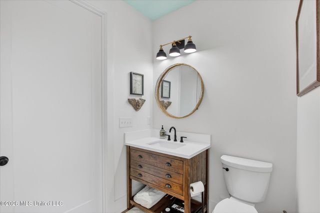 218 West Avenue, Long Beach, MS 39560