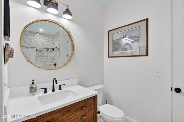 218 West Avenue, Long Beach, MS 39560