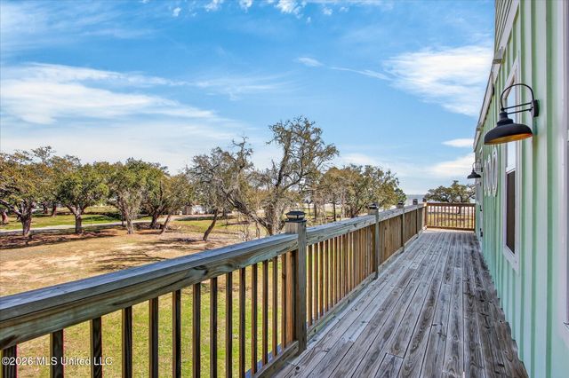 218 West Avenue, Long Beach, MS 39560