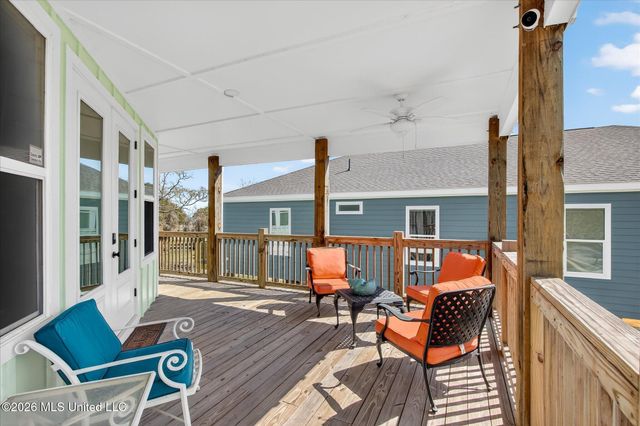 218 West Avenue, Long Beach, MS 39560