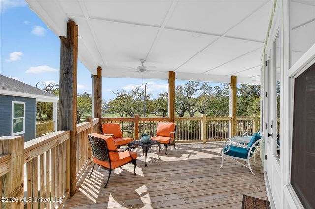 218 West Avenue, Long Beach, MS 39560